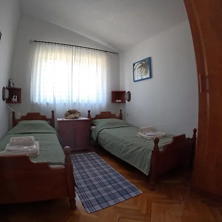 Podgajski Apartament Pinezići